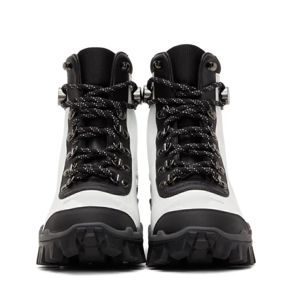 Moncler helis boots 